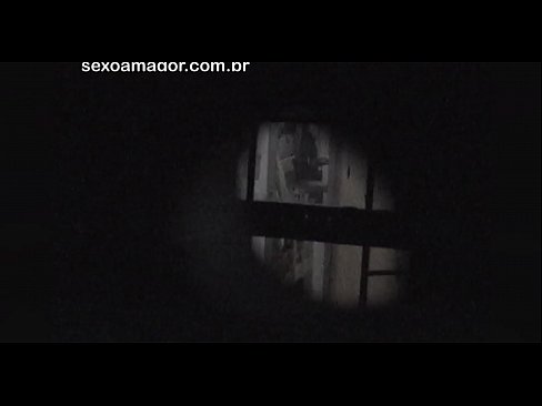 ❤️ Blondiin saab salaja videolevi naabruskonna voyeuri poolt peidetud õõnsate telliskivide taha peidetud ️ Pornovideo at us et.eviewporn-com.ru ❌